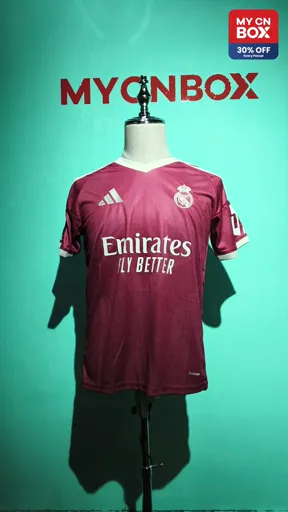 2627 real madrid away jersey #10 + champions league armband