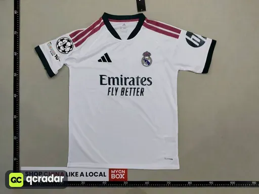 Home no. 14 + champions league armband
