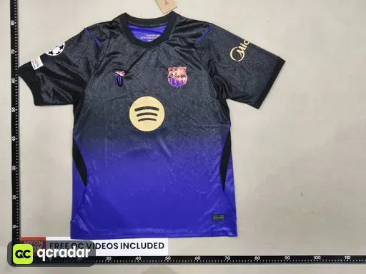 2627 barcelona away no. 5 + champions league armband