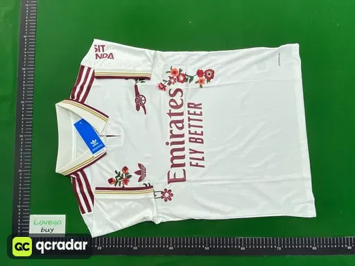 American style:  arsenal white embroidered