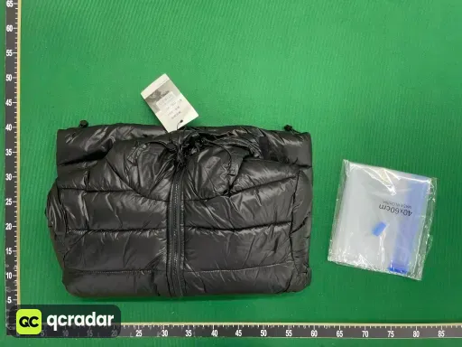 黑色黑标