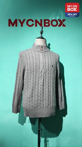Half-high zipper gray sweater [little black horse]
