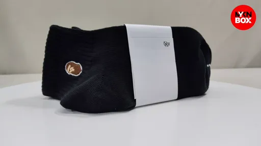 Middle cylinder (black)
