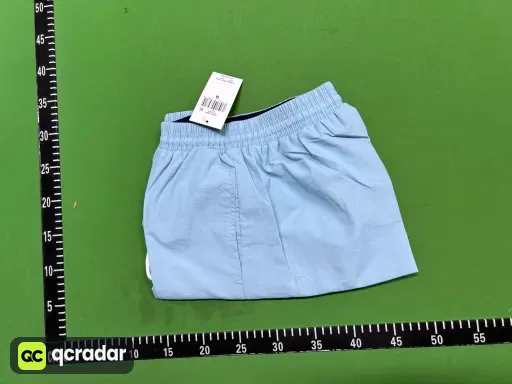 浅蓝色