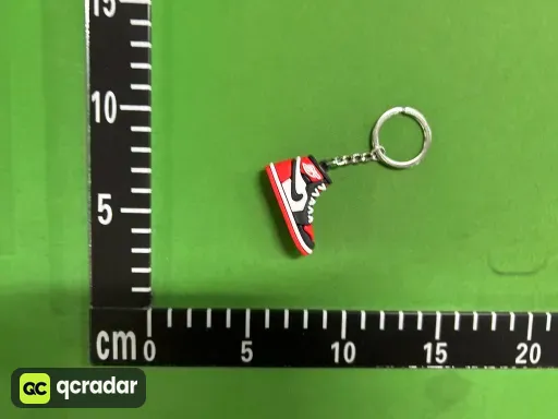 AJ运动鞋红色