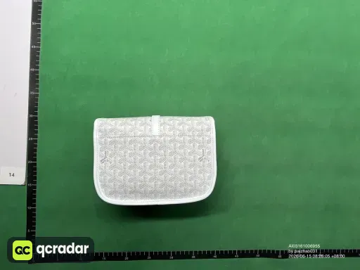 白色