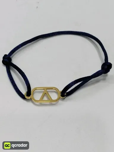 Dark blue rope + gold accessories
