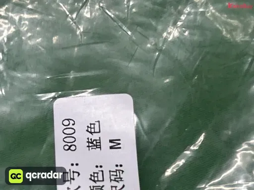 黑色牛仔裤