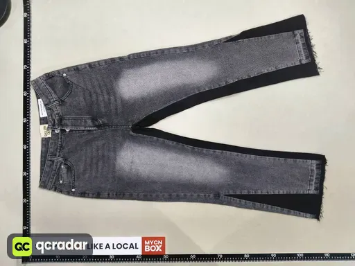 4303 black gray