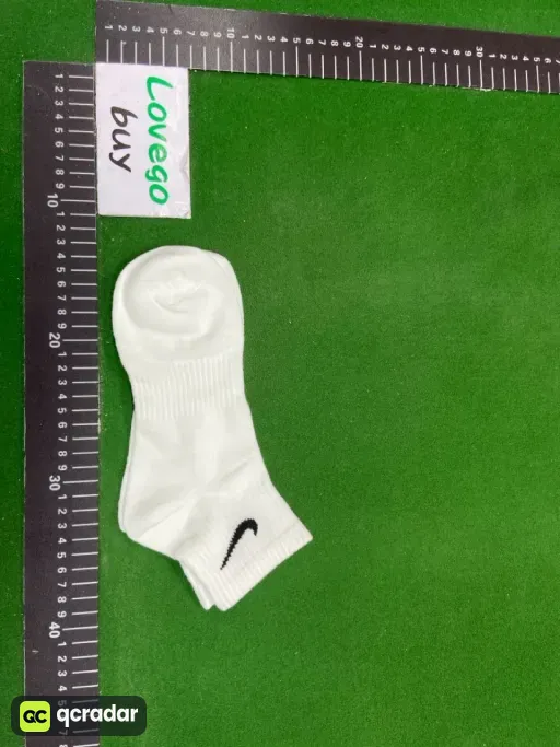 White mid-calf [thin]]