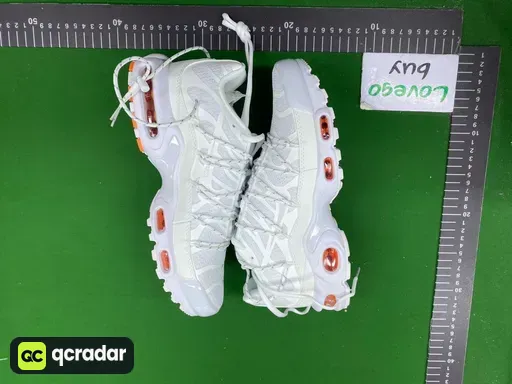 02 white