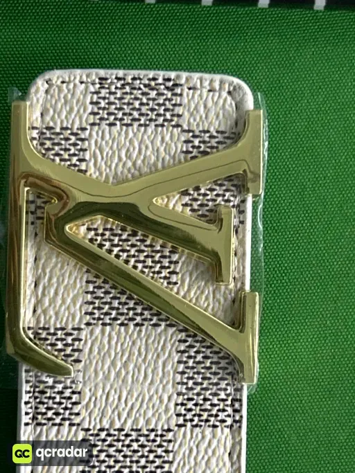 白格 金扣