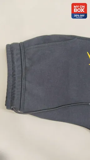 Pants. black