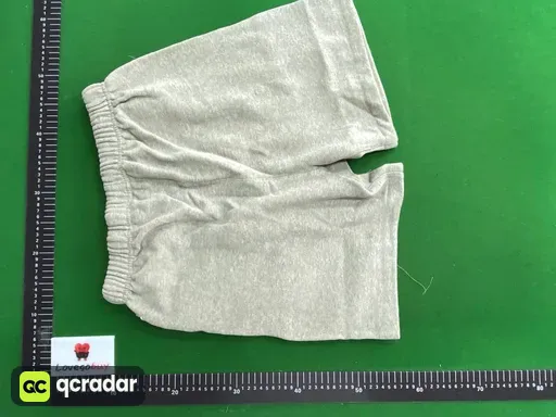深麦灰
