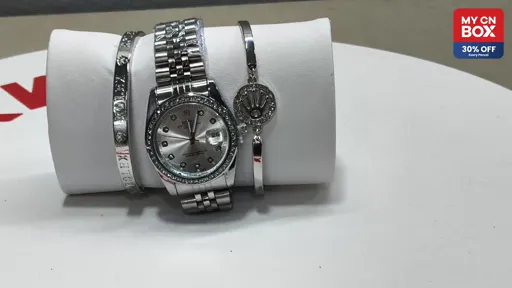 Three-piece set-nailer with diamonds for men in silver and white
