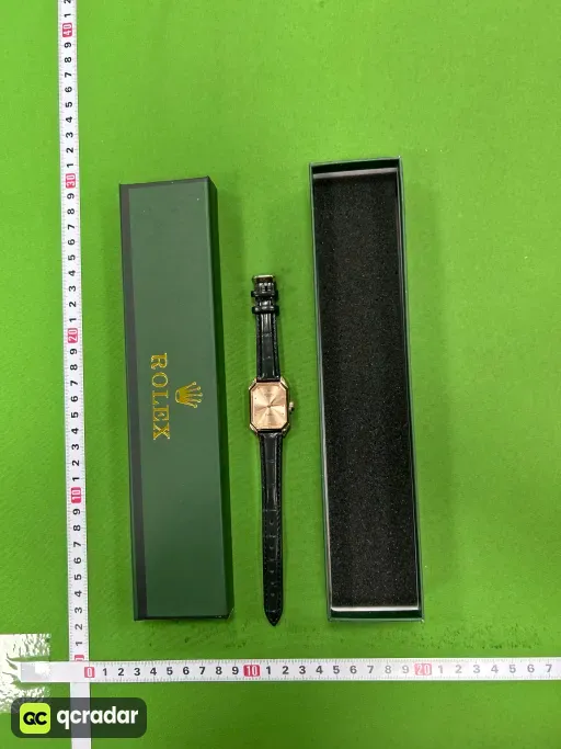劳小方表皮黑金面配长盒