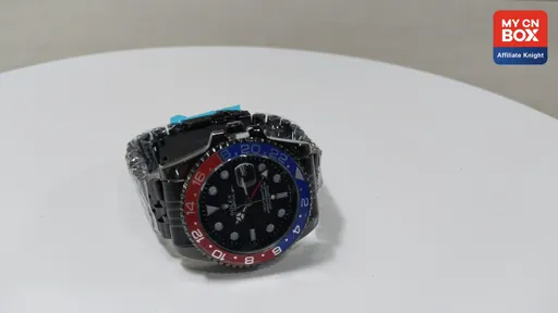 Four-pin coke circle five baht black strap red and blue circle black face
