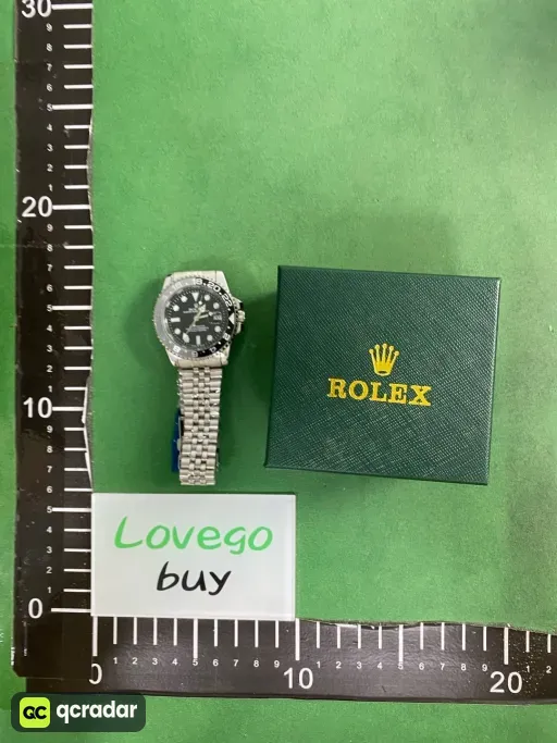Five baht silver watch strap black gray circle black face