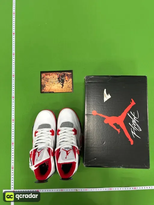 aj4-火焰红