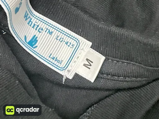 F33黑色