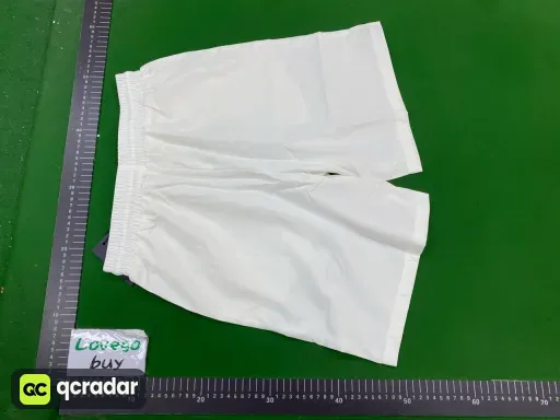 Q17 suit white
