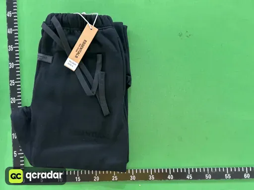 直筒黑色