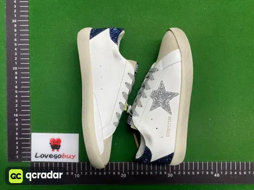 蓝亮片尾
