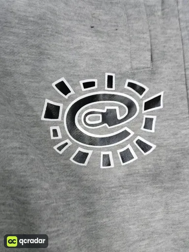 [gray suit]