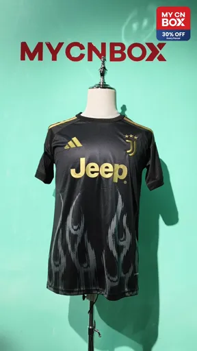 2627 juventus away kit - customizable with player name & number (leave details in order notes)