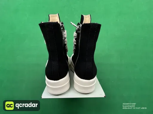 QC photo