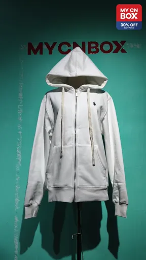 W001 white