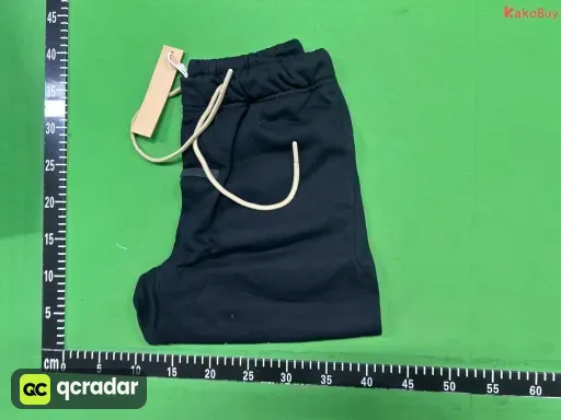 857黑