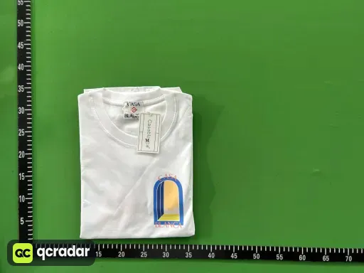 67白色