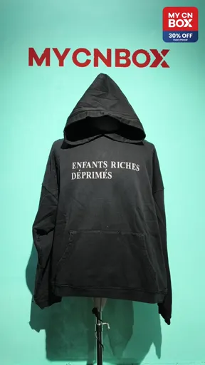 E721 black