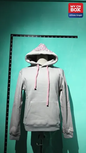 48 sweatshirt with accessories