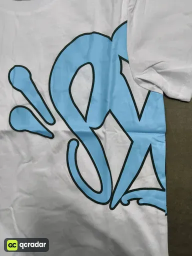 02 white and blue suit with accessories