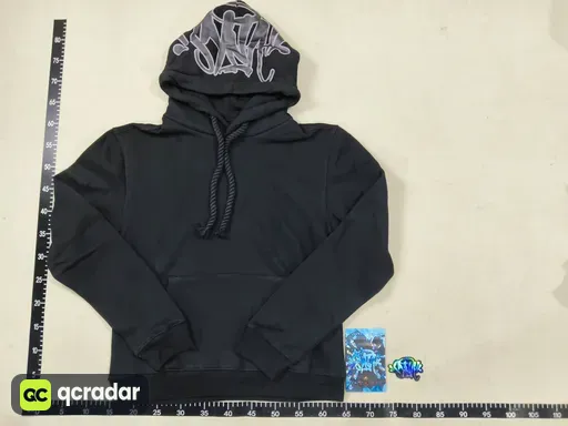 44 sweatshirt with accessories