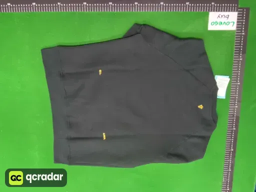 Black crew neck sweatshirt