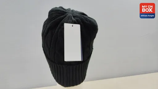 Black red label
