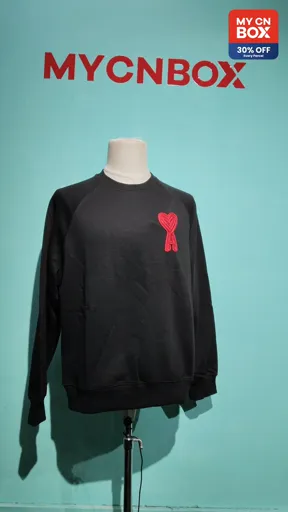 Black [665 woven love round neck sweatshirt]