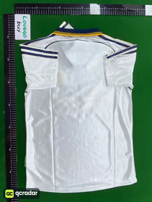 98-00 real madrid home court