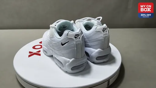 95 models--36-46--white and black hook