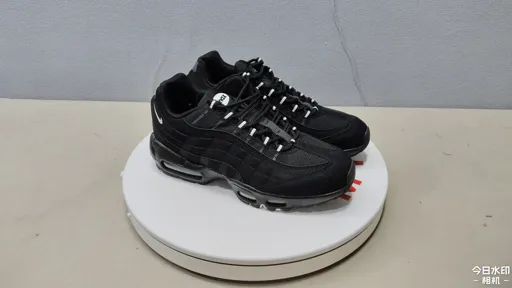 Style 95--36-46--black and white shoelaces