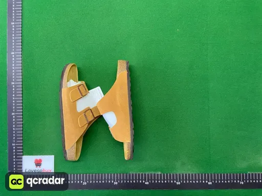 栗色绒面