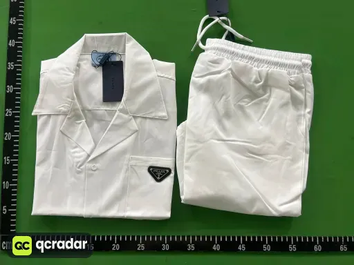 Q17套装白