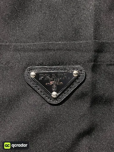 Q17 suit black