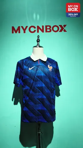 2627 France Home