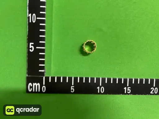 金色墓葬十字架