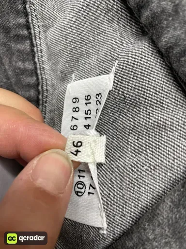 859