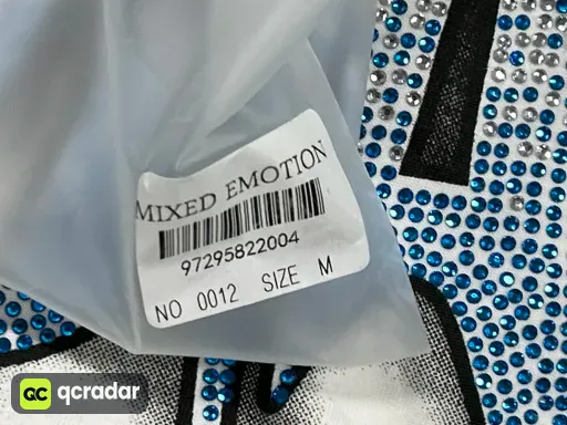X0012白色